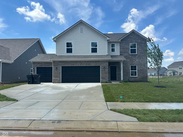 1627 Pebble Beach Dr, Pendleton, IN 46064