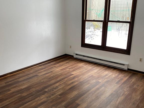 5th image of 101 Morris St #1