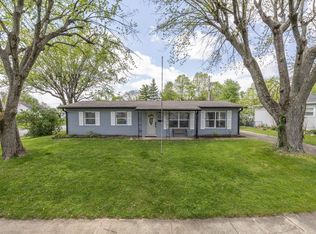 110 Fairwood Ct, Mooresville, IN