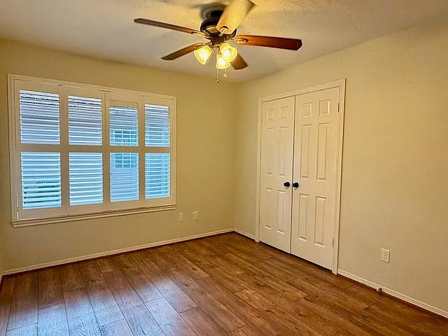 3602 Chapel Square Dr — Photo 27