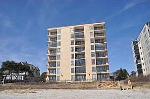 1st image of 205 E Grand Ave APT 5C
