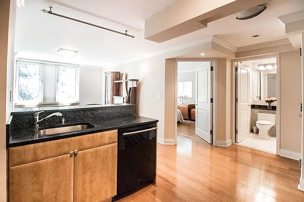 Sold by Prime Realty | media 5