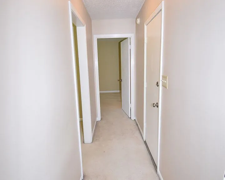 3049 Westchester Dr — Photo 19