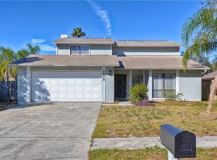 1208 Letona Ln, Valrico, FL 33596