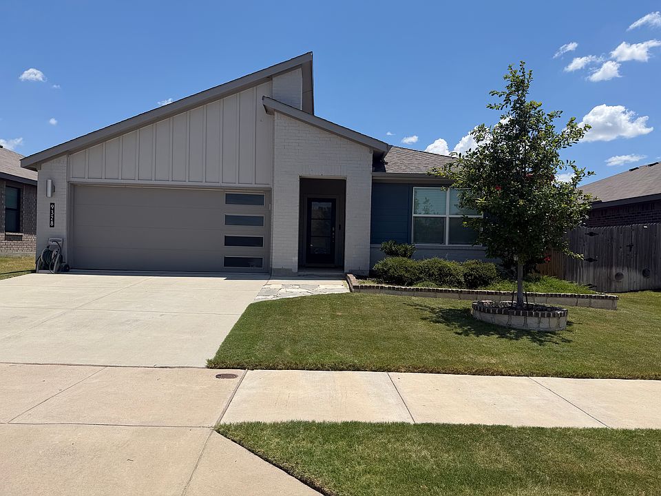 1st image of 9328 Herringbone Dr