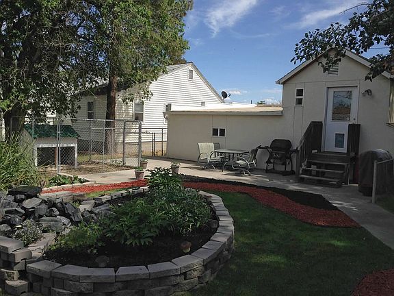 3rd image of 518 W Fremont Ave