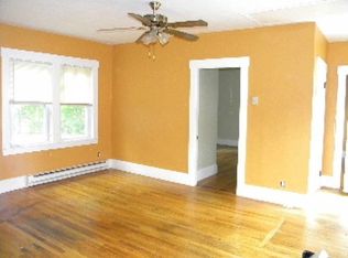 81 Middlesex Rd, Tyngsboro, MA 01879