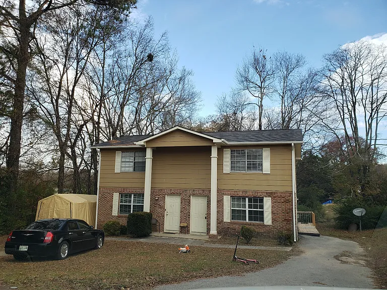 6903 Delbert Ln — Photo 1