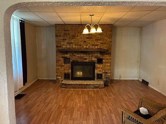 5th image of 116 Logan Ave