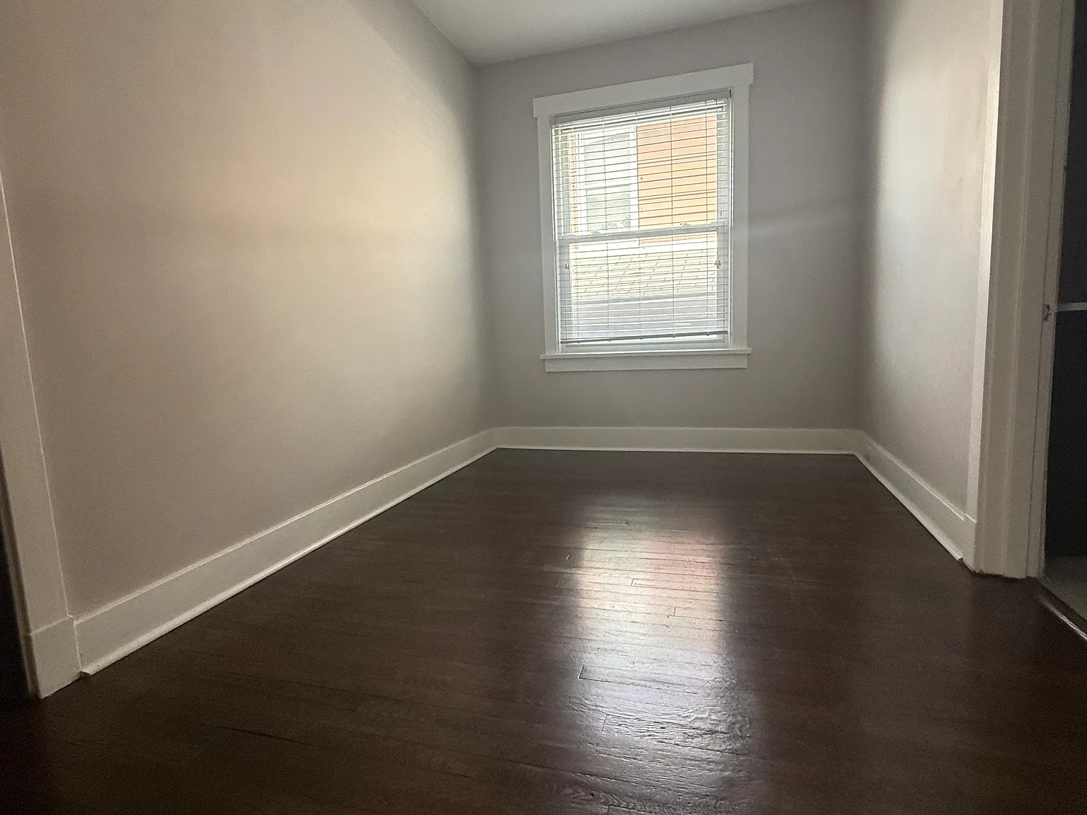 2 bed, 1200 sqft, $1,325 — Photo 4