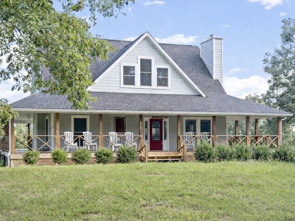 1st image of 554 Hayes Ridge Rd