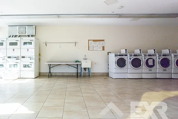 Rented by Highline Residential | media 15