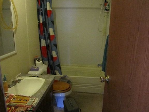 5th image of 1402 Avenue K