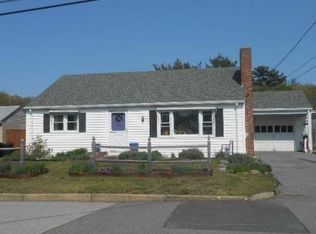 206 Rowe Ave, Pawtucket, RI 02861