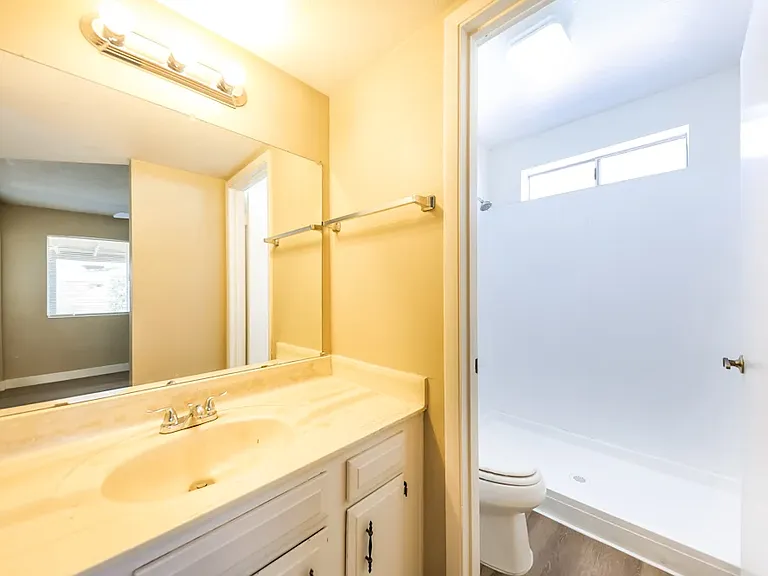 5405 W Tierra Buena Ln — Photo 1
