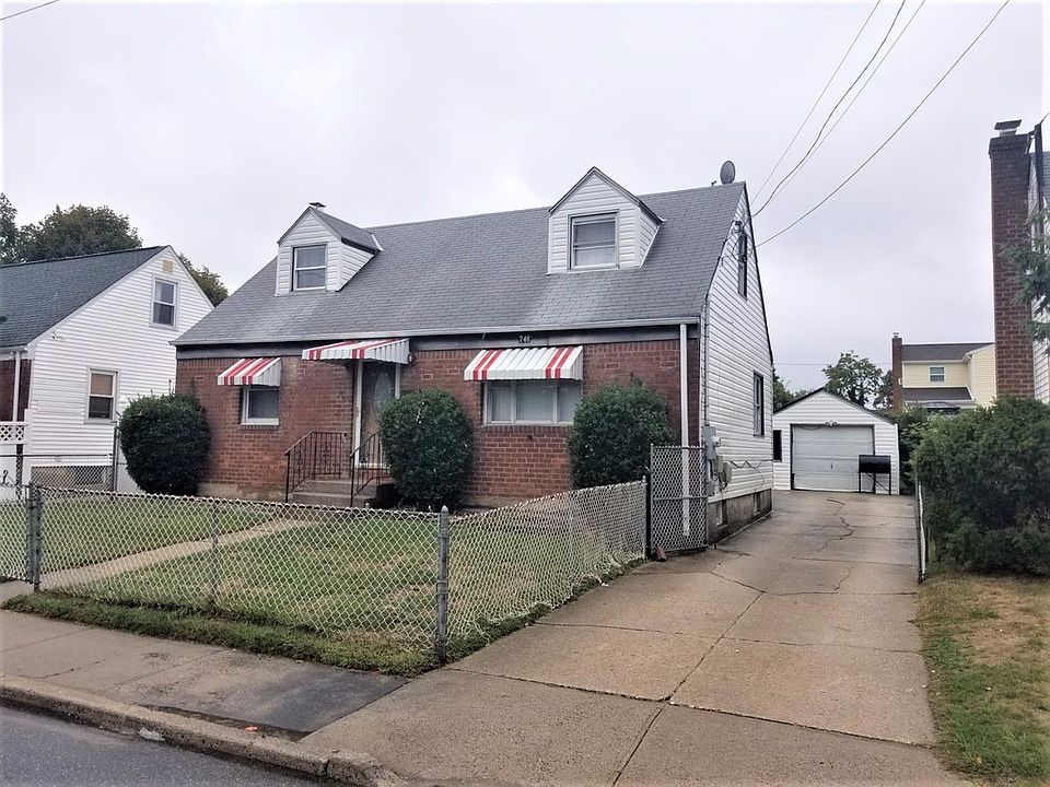 2nd image of 746 Meacham Ave