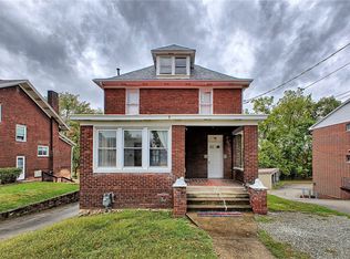 1216 S Pittsburgh St, Connellsville, PA 15425