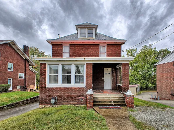 1216 S Pittsburgh St, Connellsville, PA 15425