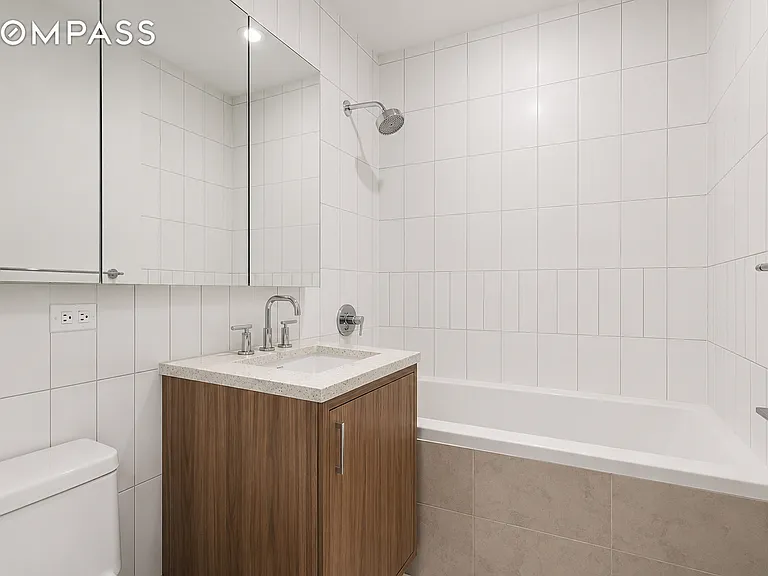 125 N 5th St #2E — Photo 7