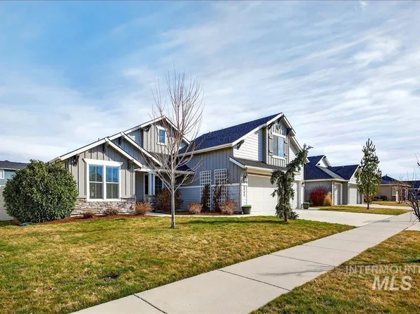 5942 W Algona Dr, Meridian, ID 83646