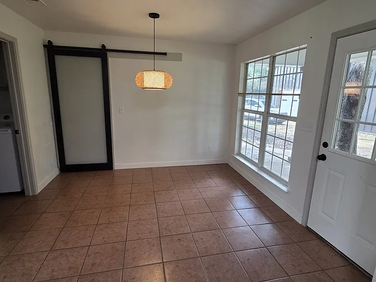 4848 FM 2484 — Photo 31
