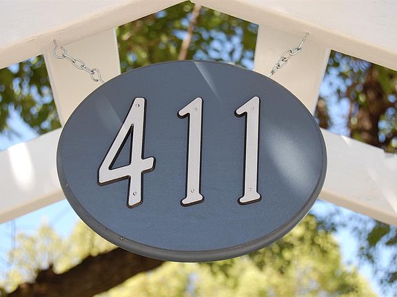 3rd image of 411 E 18th St