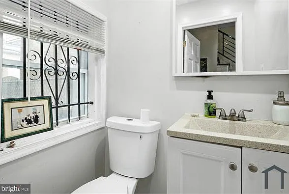 2305 N Fawn St — Photo 8