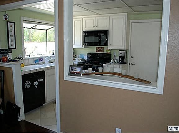 4th image of 2518 Elden Ave APT B1