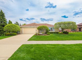 8835 Wheeler Dr, Orland Park, IL 60462