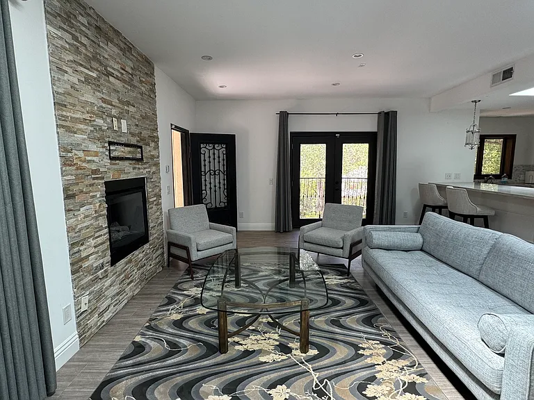 1020 N Moraga Dr — Photo 42