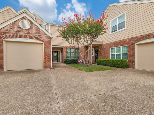 221 Cimarron Trl APT 2, Irving, TX 75063