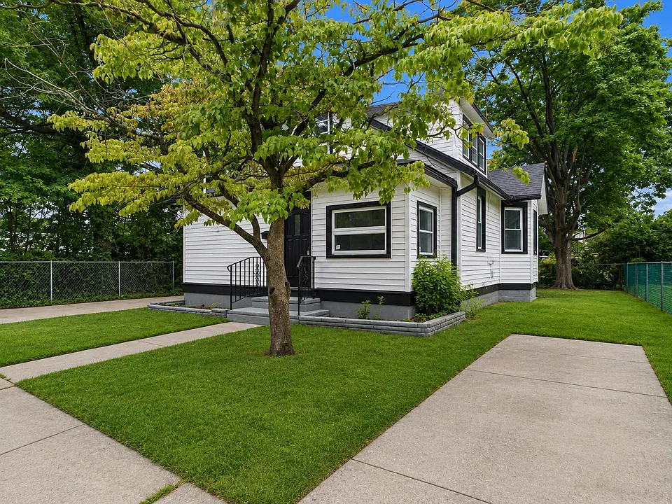 17 Bowers Ave