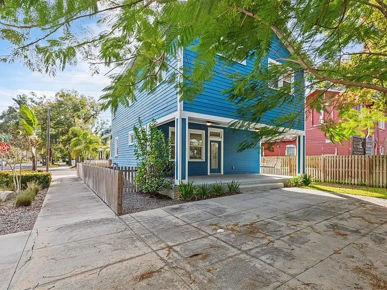 214 E Floribraska Ave — Photo 33
