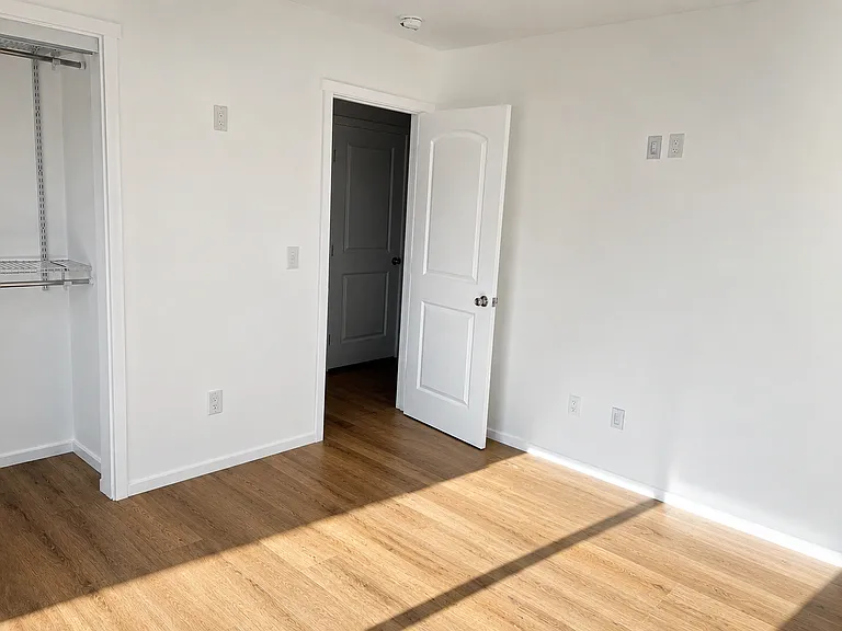 Entrance to the bedroom