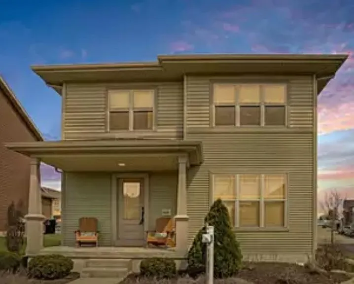 9438 Briar Haven Dr — Photo 1
