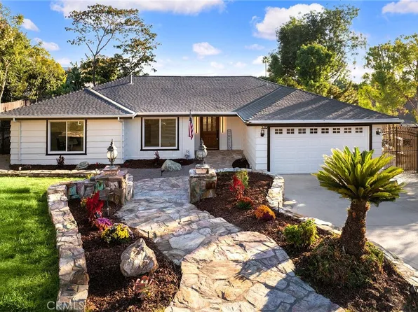 326 E Sierra Madre Ave, Glendora, CA 91741