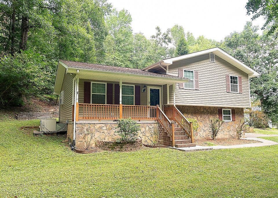 Welcome to 703 Pan Gap Rd.