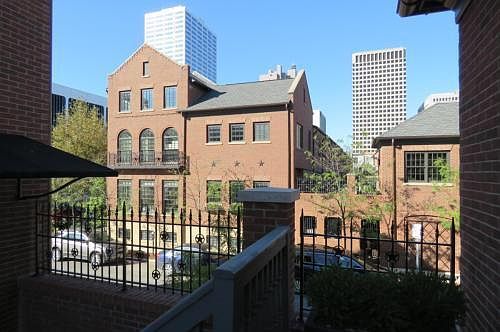 3rd image of 76 Normandy Ave