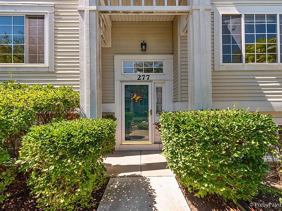 3rd image of 277 Concord Dr