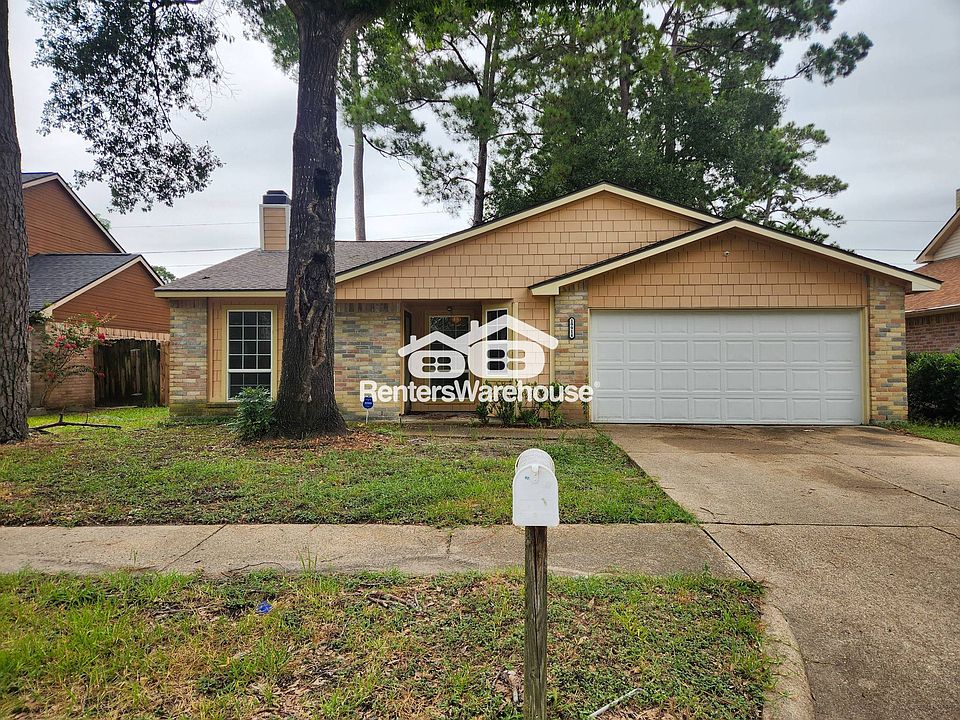 1st image of 19914 Moonriver Dr