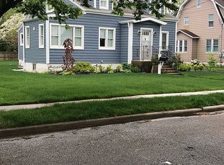 954 Clinton Pl, Baldwin, NY 11510