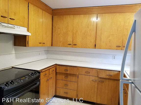 3rd image of 9905 428th Ave SE