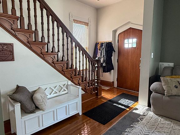 4th image of 1501 Avenue C