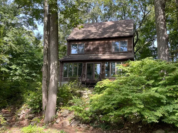 70 Marvel Road, Guilford, CT 06437