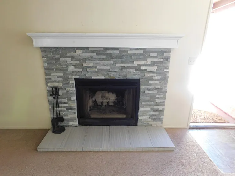 1013 W Atkins Ave #A-B — Photo 3