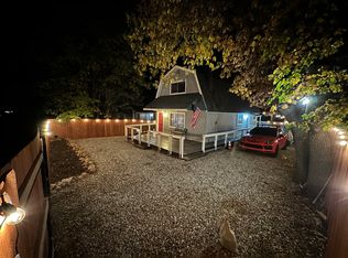 671 Moreno Ln, Sugarloaf, CA 92386