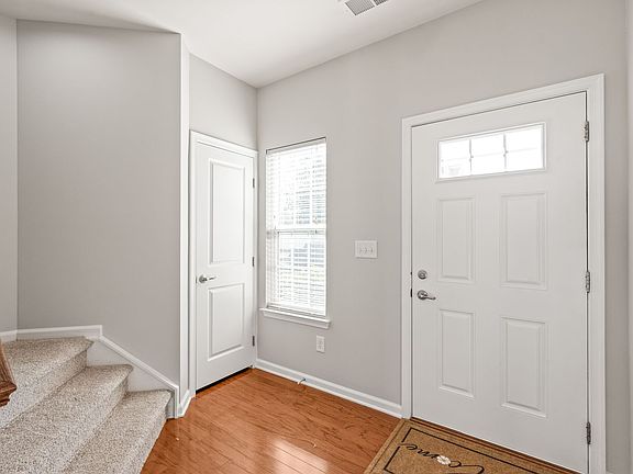 3rd image of 7736 Sweet Fern Way