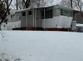 185 Bethany Rd, Beacon Falls, CT 06403