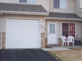 8905 Partridge Rd, Saint Bonifacius, MN 55375