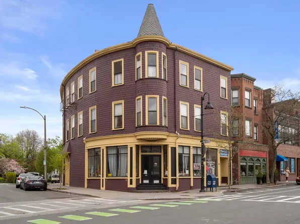 43-45 Harvard St, Brookline, MA 02445